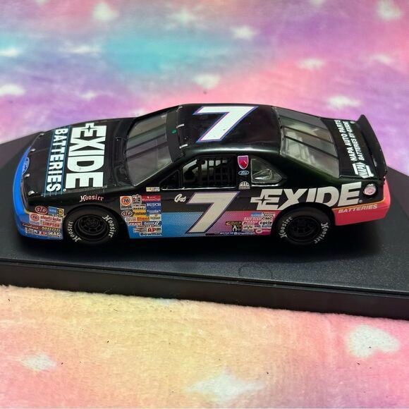 NASCAR Thunderbird Driver Geoff Bodine #7 Racing car - Picture 1 of 6